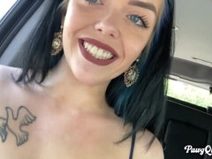 Leie, Grosser arsch, Puppe, Kleid, Masturbation, Im freien, Solo, Entkleiden