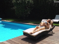 18 jaar, Bruinharig, Vrouw, Hd, Russisch, Strak, Tieten likken, Onderwater