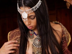 Culo, Morena, Penetracion con dedos, Abierta, Pajear, Tetas naturales, Afeitado, Tetas