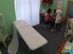 Amateur, Penetracion con dedos, Lamidas, Enfermera, Oficina, Coño, Uniforme, Mojado