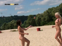 Leie, Strand, Nackt, Nudist, Öffentlich, Jungendliche (18+), Spanner