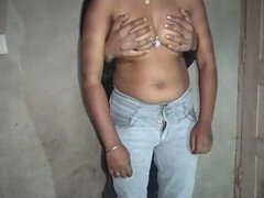 18 ans, Bisexuelle, Petit ami, Petite amie, Fait maison, Indienne, Embrassement, Adolescente