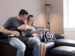 18, 茶髪の, Hd, ハンガリー人, 自然山雀, 息子, 締まりの良い, オッパイの