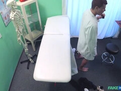 Amateur, Blonde, Médecin, Infirmière, Bureau, Nénés, Uniforme, Voyeur