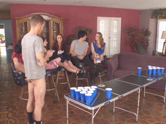 美女, デカパイ, ブロンド, フェラチオ, イく瞬間, ゲーム, 手コキする, 自然山雀