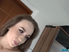 Garce, Britannique, Brunette brune, Argent, Chatte, Maigrichonne, Adolescente, Nénés