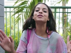 Amateur, Faciale, Fille latino, De plein air, Pov, Adolescente