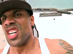 Amateur, Negro, Ébano, Gay, Músculo, Al aire libre, Público, Tatuaje