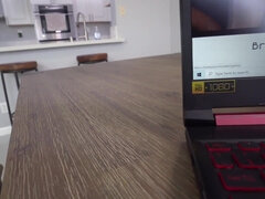 Большие сиськи, Минет, Постарше, Семяизвержение, Пальцем, Секс без цензуры, Зрелые, Между сисек