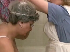 Cuarto de baño, Gorda, Gorda, Hembra, Abuelita, Hd, Masturbación, Mojado