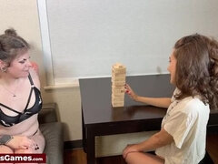 ゲーム, Hd, キス, ガリガリ, ストリップ, ストリッピング, タトゥー, オッパイの