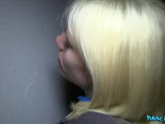 Amateur, Rubia, Mamada, Coche, Corridas faciales, Pajear, Al aire libre, Pov