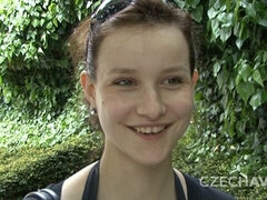 Leie, Grosser arsch, Grosser schwanz, Braunhaarige, Hundestellung, Unschuldig, Geld, Kurzes haar