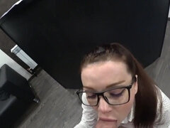 Beautiful secretary pleased angry customer with hot blowjob at reception