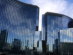 69, デカパイ, 指いじり, レズビアン, なめる, オフィス, オマンコ, オッパイの