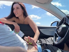 Auto, Geschnappt, Sperma im mund, Flashen, Handjob, Pov, Öffentlich, Russisch