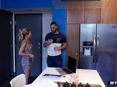 Sucer une bite, Tromperie, Tir de sperme, Faciale, Famille, Hard, Cuisine, Mère que j'aimerais baiser