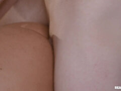 Brunette brune, En levrette, Le plan cul à quatre, Groupe, Hard, Chatte