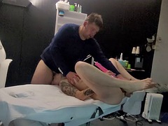 素人, マッサージ, 淫乱熟女, オマンコ, 義母, タトゥー, オッパイの, 妻