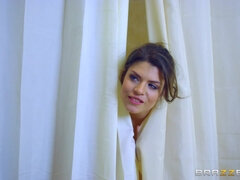 Britisch, Braunhaarige, Gehörnter ehemann, Ehemann, Muschi, Dusche, Flotter dreier