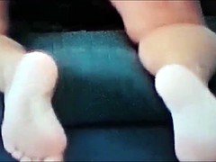 in 2008  hair pussy ............play anal game!!!!!!!!