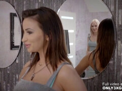 Chica, Acercamiento, Consolador, Hd, Lesbiana, Masturbación, Solo, Apretado