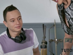 18 años, Morena, Tetona, Madura, Hd, Perforación, Estudiante, Maestra