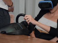 舐める尻, 茶髪の, 手コキする, ハードコア, オフィス, シーメール, ショートヘア, スパンキング