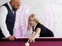 18 jahre, In den arsch, Blondine, Blasen, Hundestellung, Interrassisch, Dürr, Jungendliche (18+)