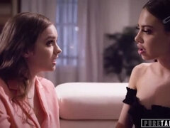 Lamer culo, Morena, Penetracion con dedos, Besar, Lesbiana, Coño, Hermanas, Tabú