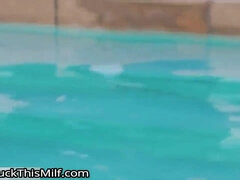 Большой член, Большие сиськи, Блондинки, Семяизвержение, Ласковые ручки, Милф, Крошечные, Втроем