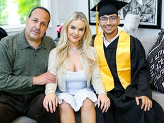 デカ尻, デカチン, デカパイ, ブロンド, フェラチオ, バック, 自然山雀