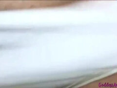言葉責め, 女, 指いじり, オナニー, 淫乱熟女, 乳首, 放尿, 一人