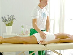 Culo grande, Mamada, Polla, Estilo perrito, Masaje, Afeitado, Adolescente, Tetas