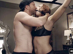 フェラチオ, ボンデージ, 中出し, 医者, 看護婦, 赤毛