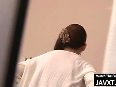 Asiatisch, Bekleidet, Hd, Japanische massage, Jeans, Milf, Höschen, Stiefmutter