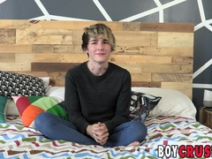 Youthfull sweetheart Ashton Franco squirts jism out of that monstrous stiffy
