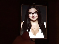 Ariel Winter cum tribute #2
