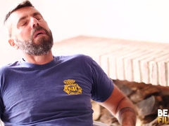 BEARFILMS Insatiable Ale Tedesco Ruins Carlos Verga Cock-squeezing Caboose