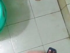 Masterbetion in toilet