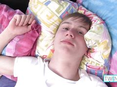 Liam Puts His Legs Up To Drill His Teen Butthole With A Toy!