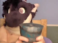 Dragon Murrsuiter prematurely blows a load using bad dragon but keeps going