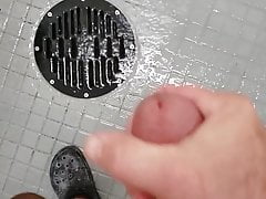 Jerking off in the shower till I cum
