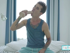 That Hefty Size Fuck stick Is Too Long & Big For Noah's Kinky Taut Pink pucker!
