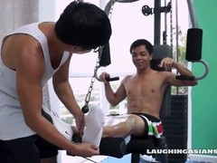 Asian lad Vahn Valdez receives a sensual foot workout