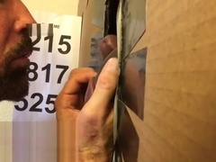 2 BBC Take Turns At Gloryholes In Philadelphia