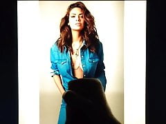 Cum Tribute - Esha Gupta