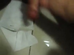 Handjob understall