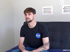 Big Dick Straight Guy Auditions For Porn - NextDoorStudios