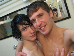 Twink love in the shower with Kain Lanning, Josh Bensan